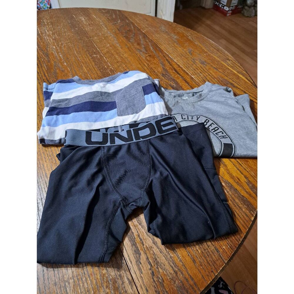 Boys Size Small Clothing Lot Under Armour Compression Base Layer Shirts